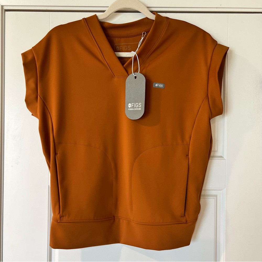 Figs Mira FORMx V-Neck Scrub Top NWT